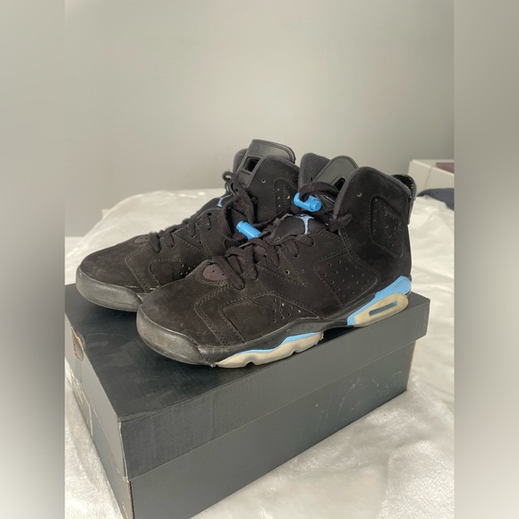 jordan 6 UNC retro - Picture 3 of 8